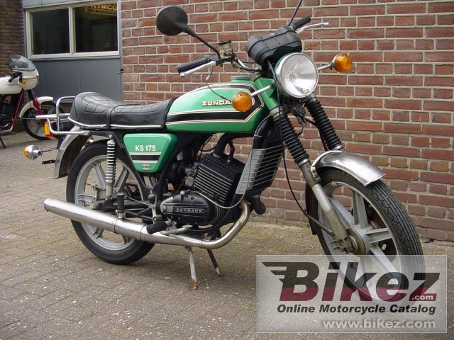 Big nymous user. ks 175 picture and wallpaper from Bikez.com